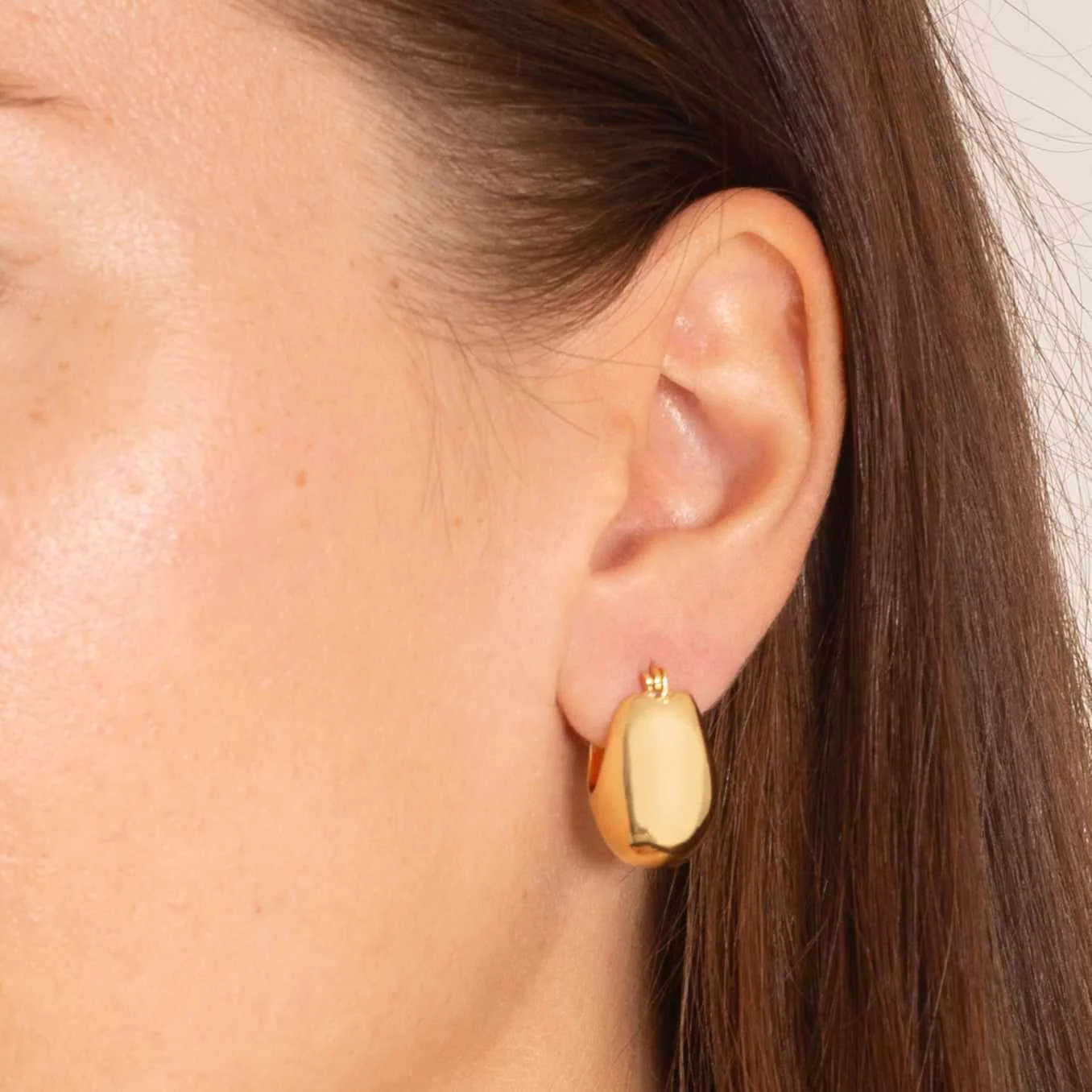 Aadhya thick hoops - Image 3