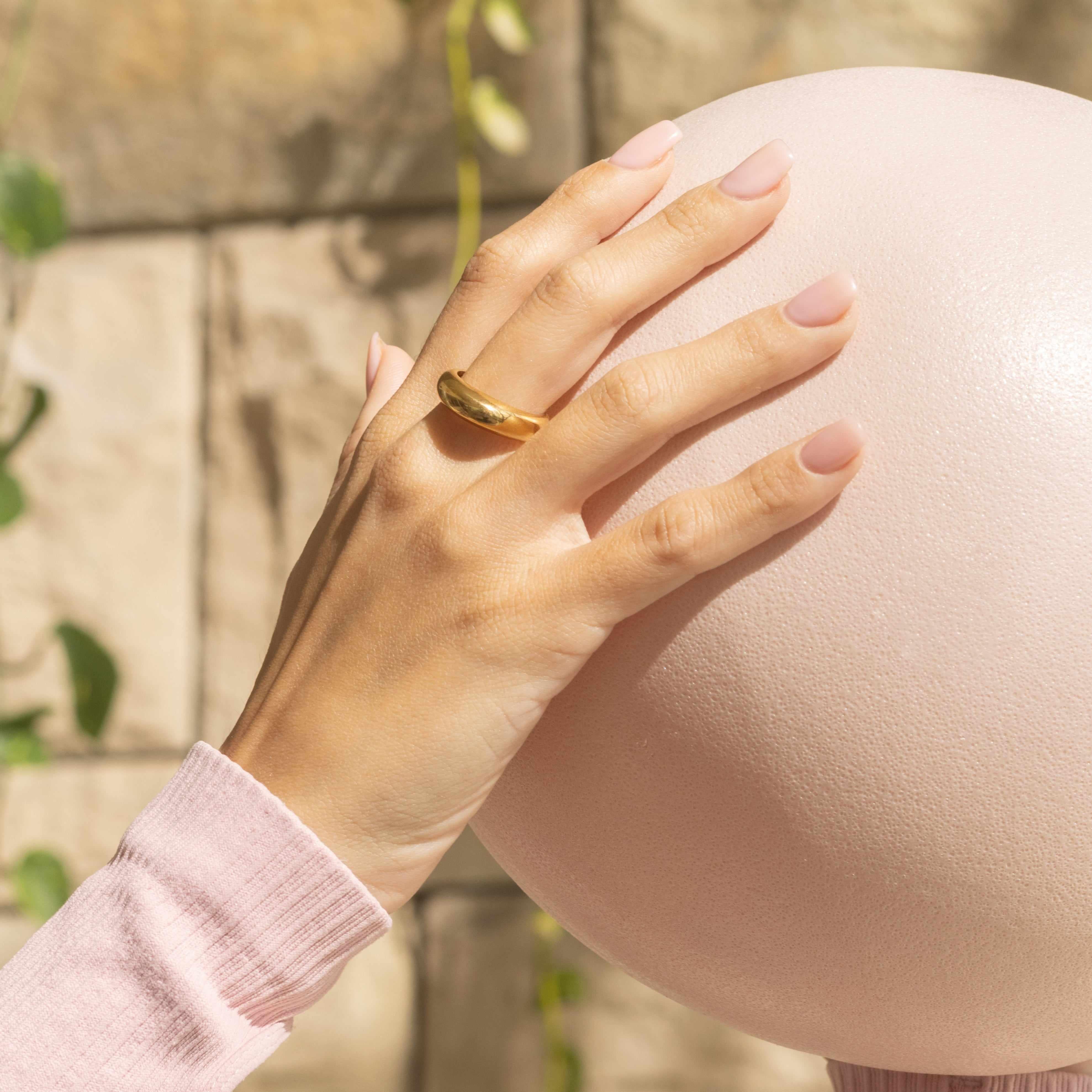 Chelsi gold ring - Image 2