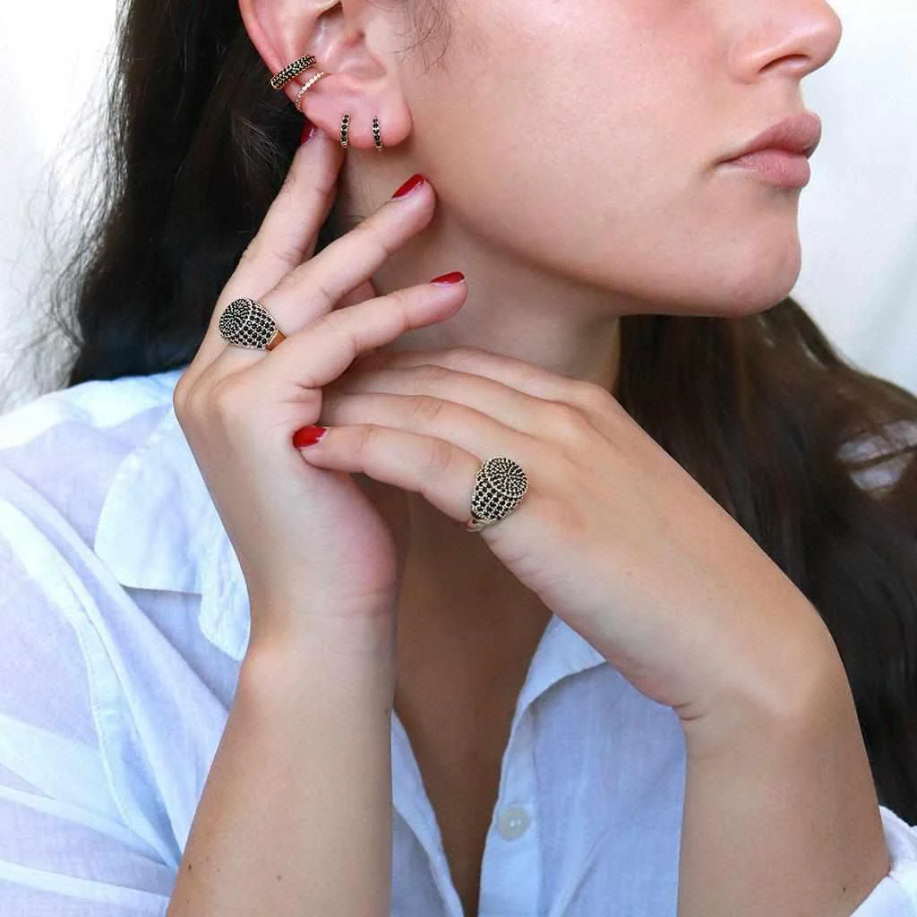 Crystal conch cuff earring - Image 12