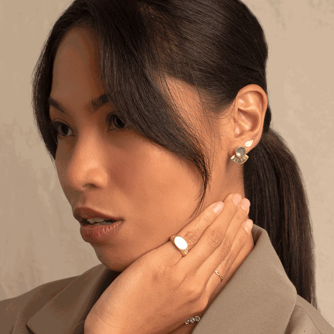 Melosa gold semi precious studs - Image 4