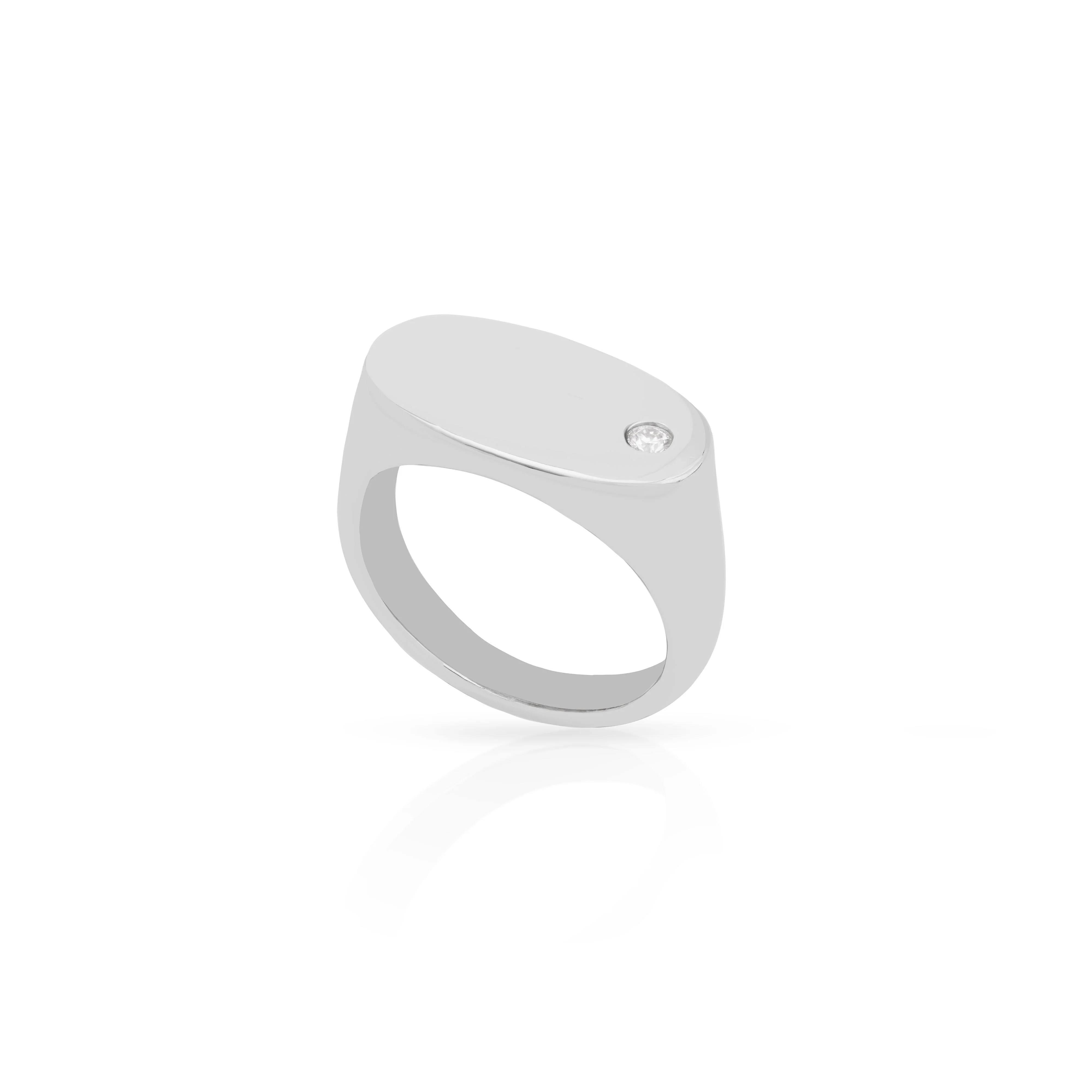 Oro Oval Moissanite ring - Image 3