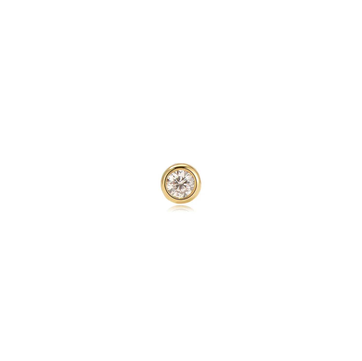 Porto Moissanite Bezel Labret Earring – 14K Solid Gold Flat Back - Image 3