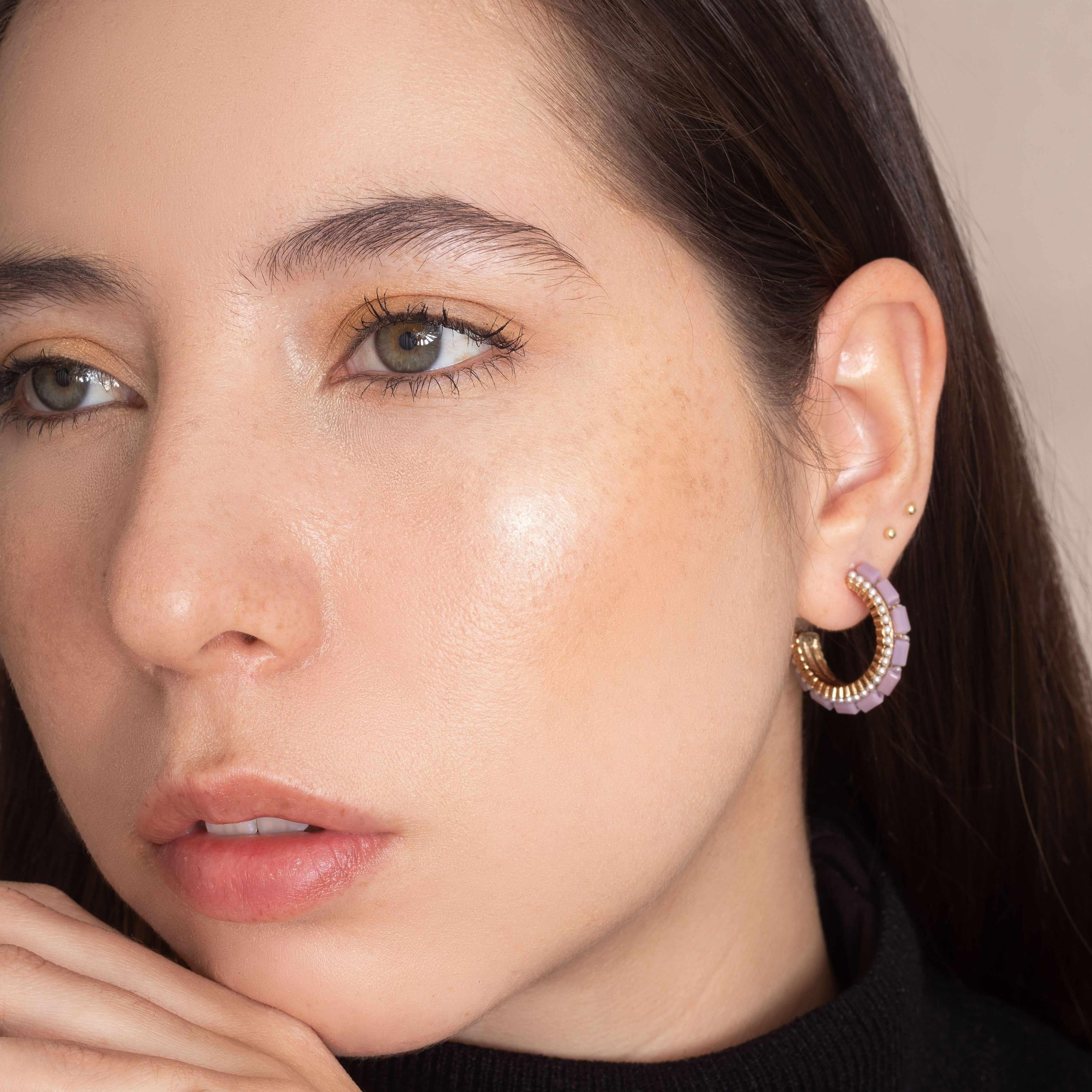 Roza crystal hoop earrings - Image 2