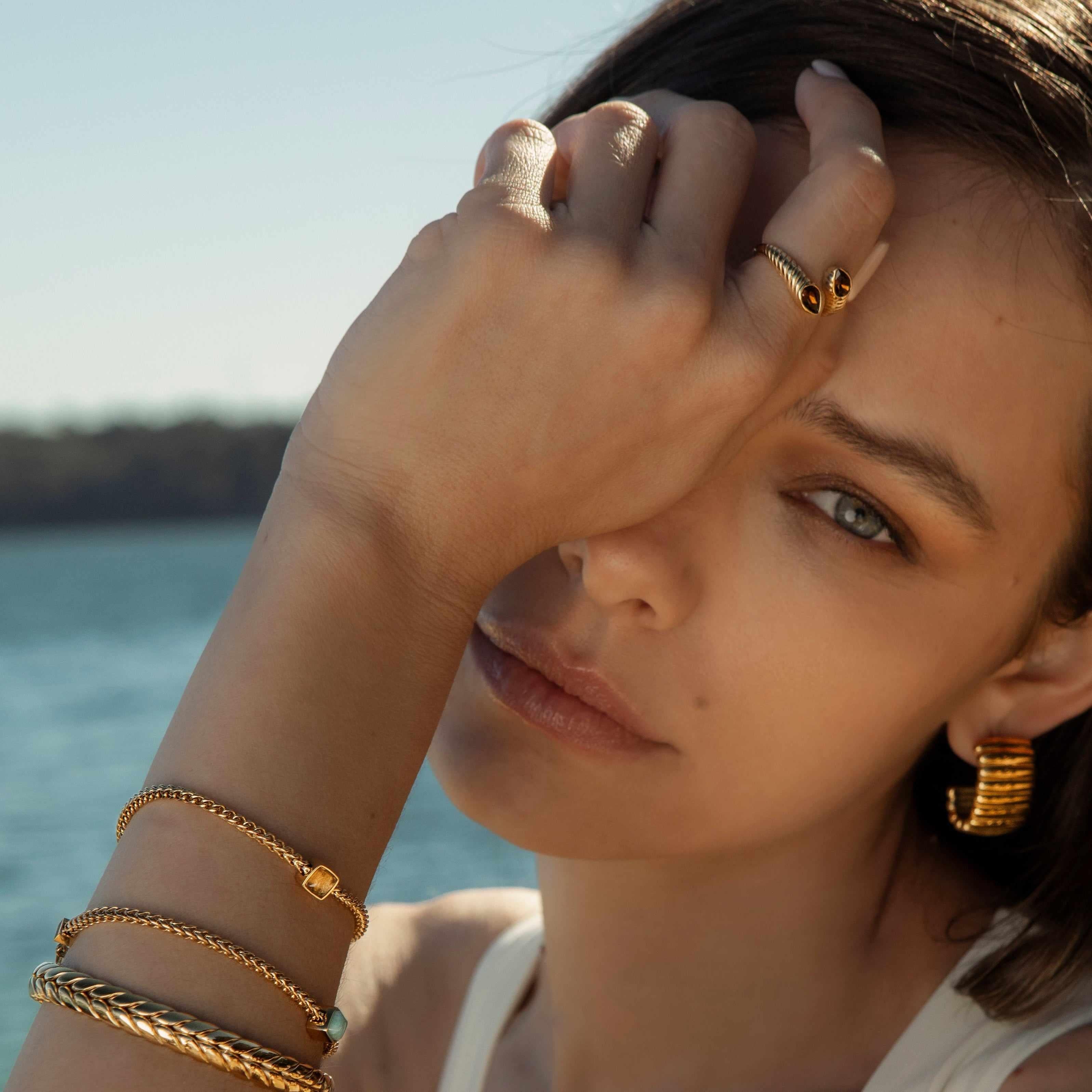 Tiel open tear drop ring - waterproof - Image 4